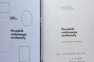Poradniki rodzinnego archiwisty z dedykacją dla Wrocławskich Seniorów