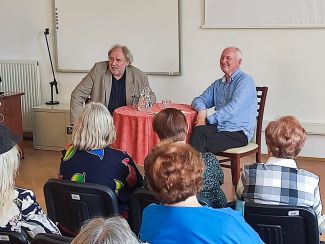 Spotkanie z Andrzejem Grabowskim aktorem w ramach 6 Wrocławskiego Filmowego Centrum Seniora. 