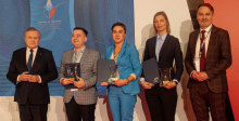 Wicepremier RP prof. dr hab. Piotr Gliński oraz osoby nagrodzone