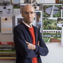 Architekt Paweł Grobelny.