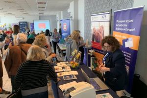 Na zdjęciu osoby w ramach wydarzenia z sercem do pacjenta. 